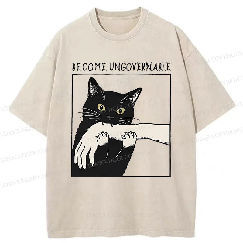 Tokyo-Tiger Black Cat Biting Washed T-Shirt
