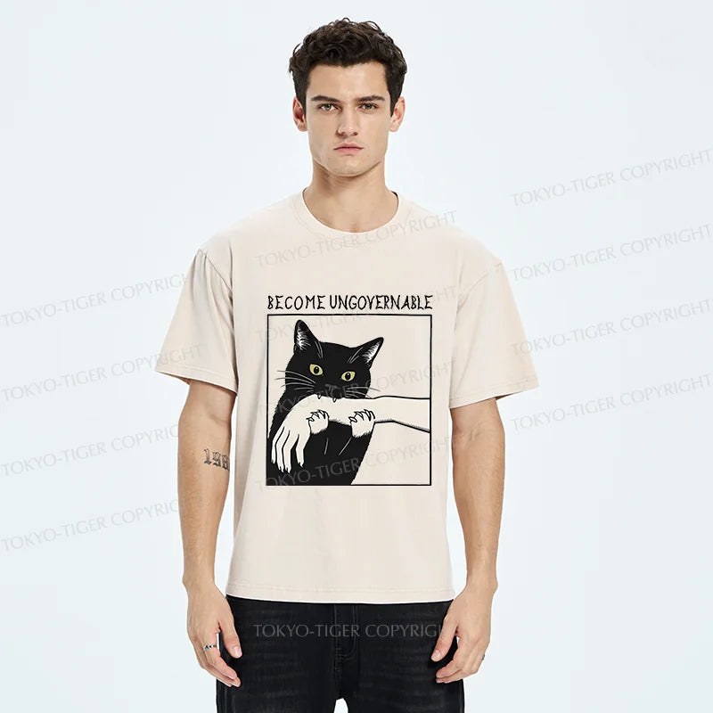 Tokyo-Tiger Black Cat Biting Washed T-Shirt